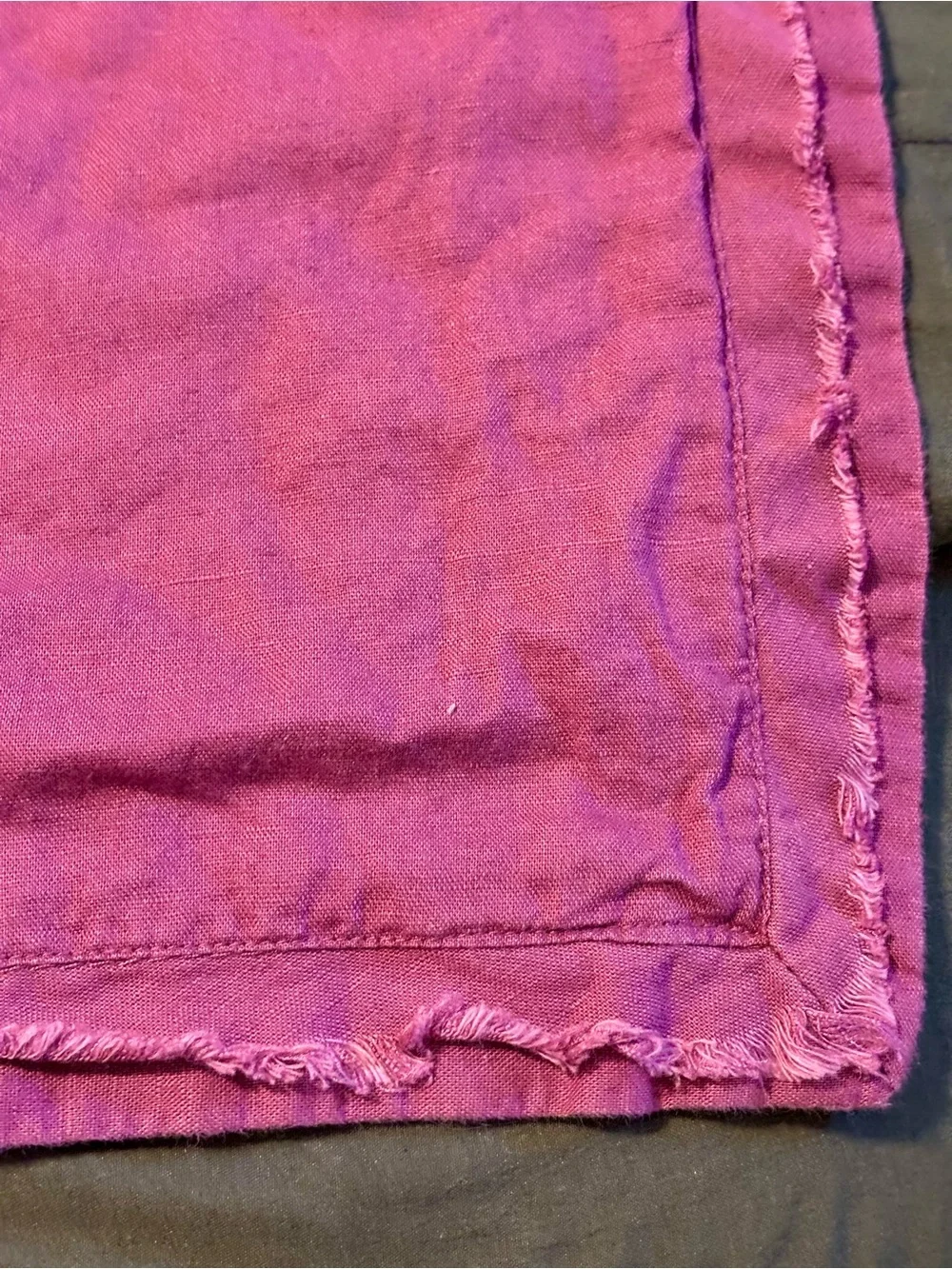 Anthropologie Raspberry Linen Bland Raw Border Shell Buttons Full Duvet Cover